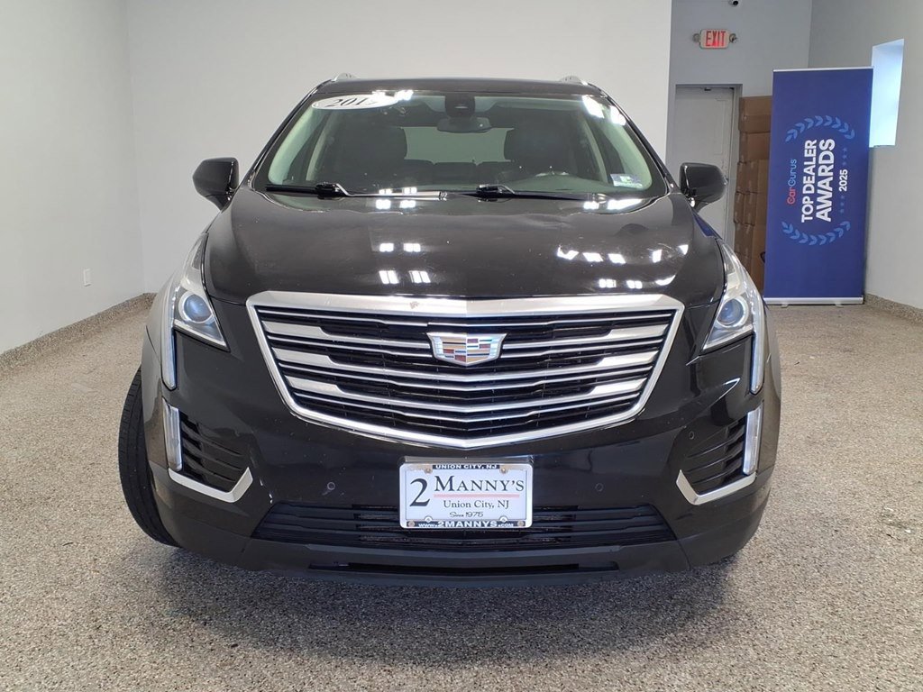 Used 2019 Cadillac XT5 Luxury image 2