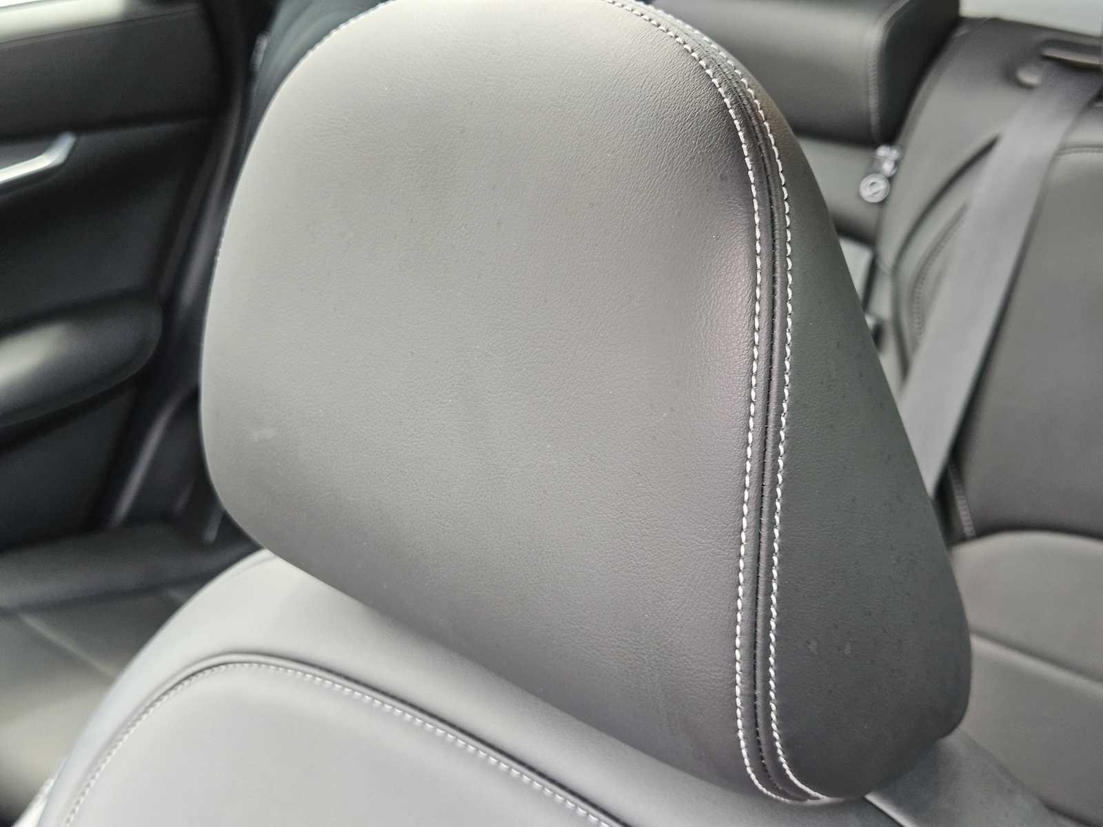Used 2022 INFINITI QX50 Luxe w/ Appearance Package FWD image 14