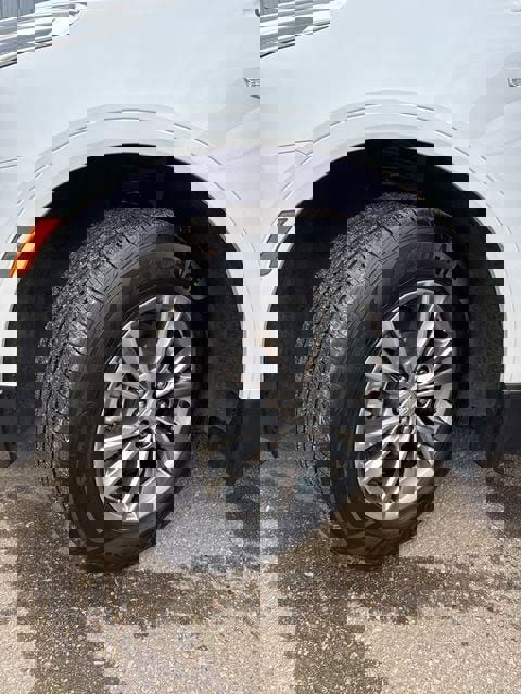 Used 2023 Cadillac XT5 Premium Luxury w/ Technology Package image 28