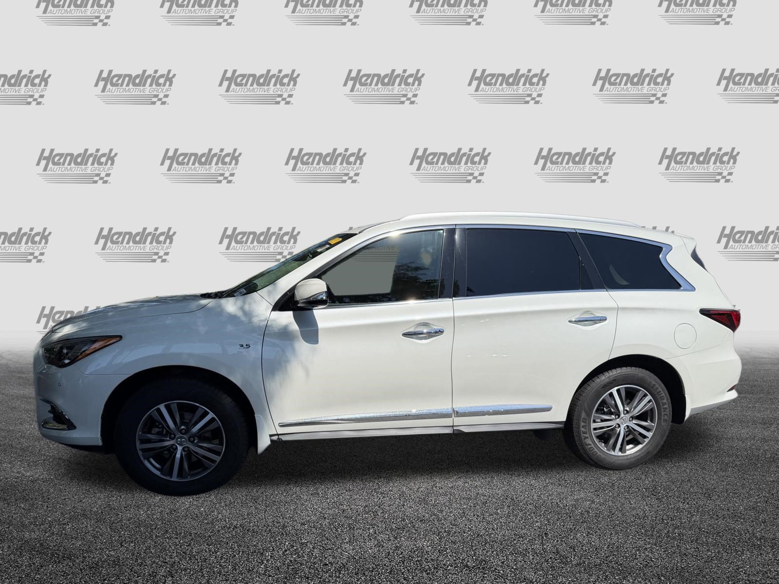 Used 2020 INFINITI QX60 Luxe w/ Essential Package AWD/4WD image 6