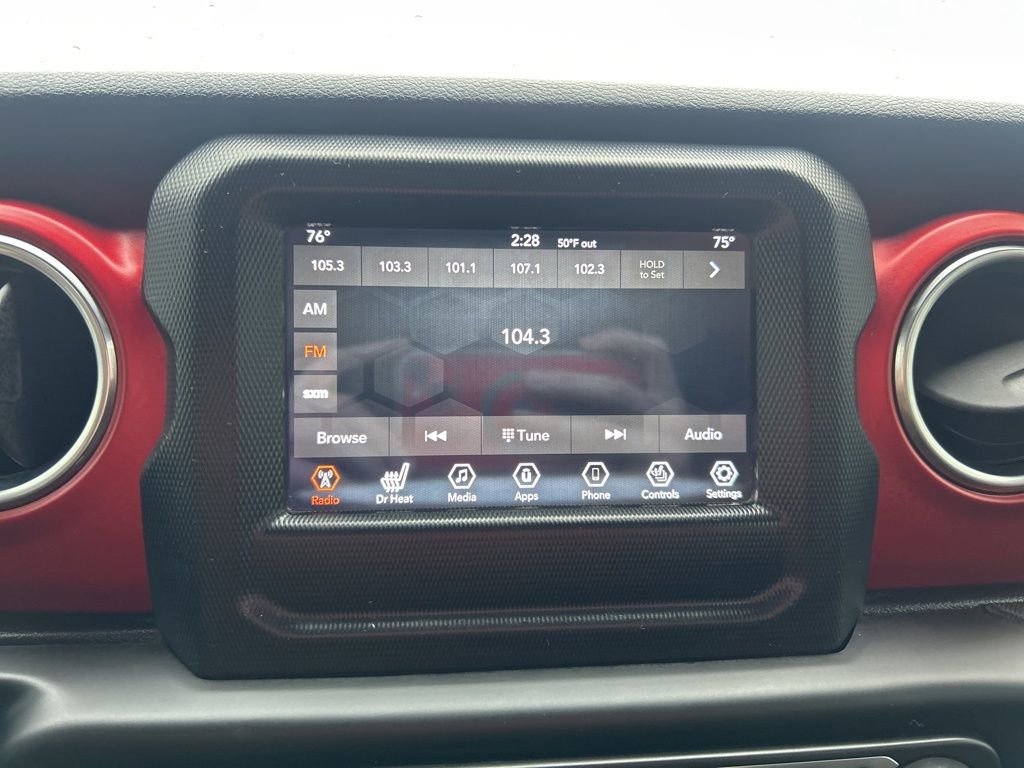 Used 2018 Jeep Wrangler Unlimited Rubicon w/ Safety Group image 22