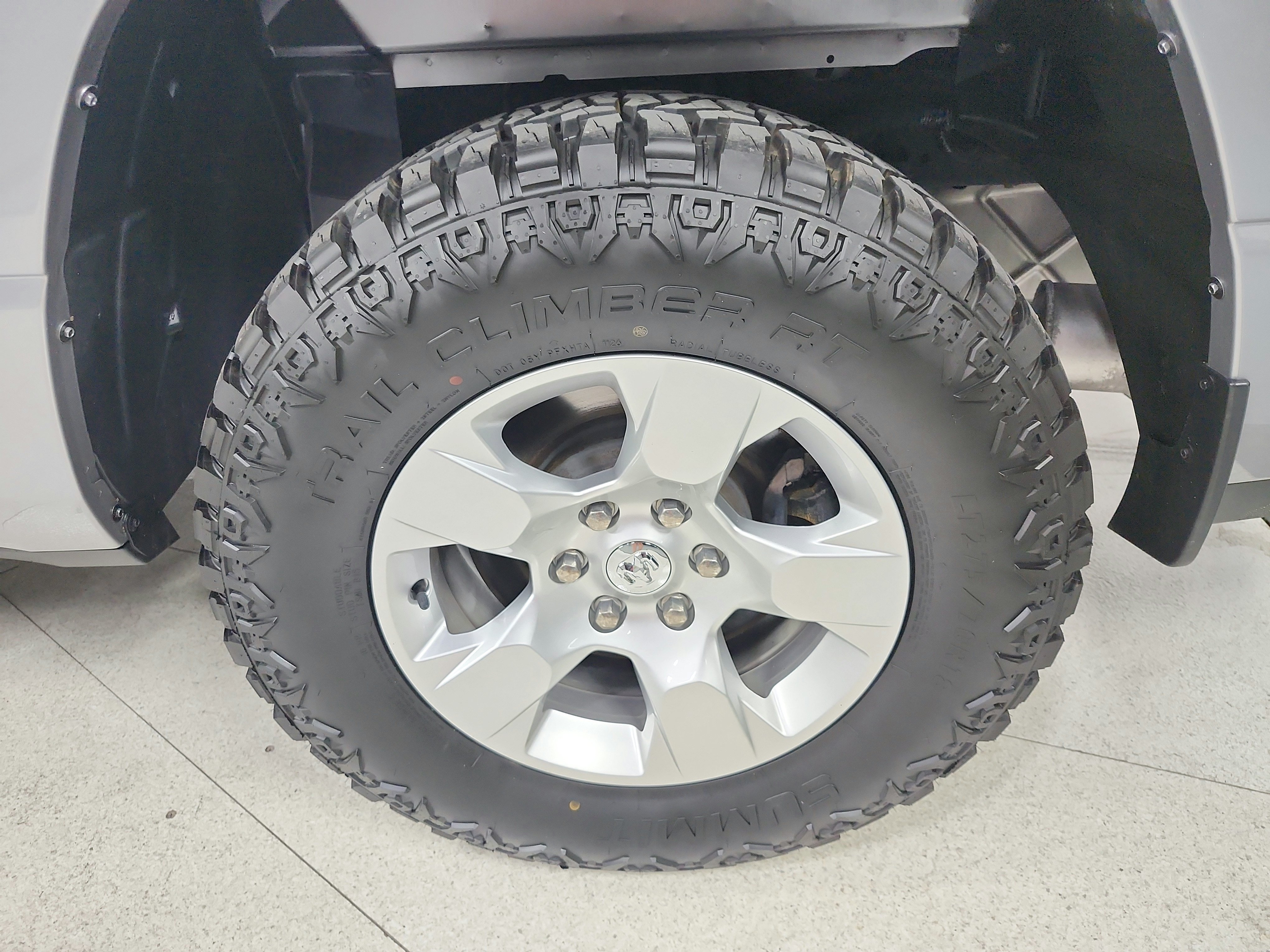 Used 2021 RAM 1500 Big Horn AWD/4WD image 41