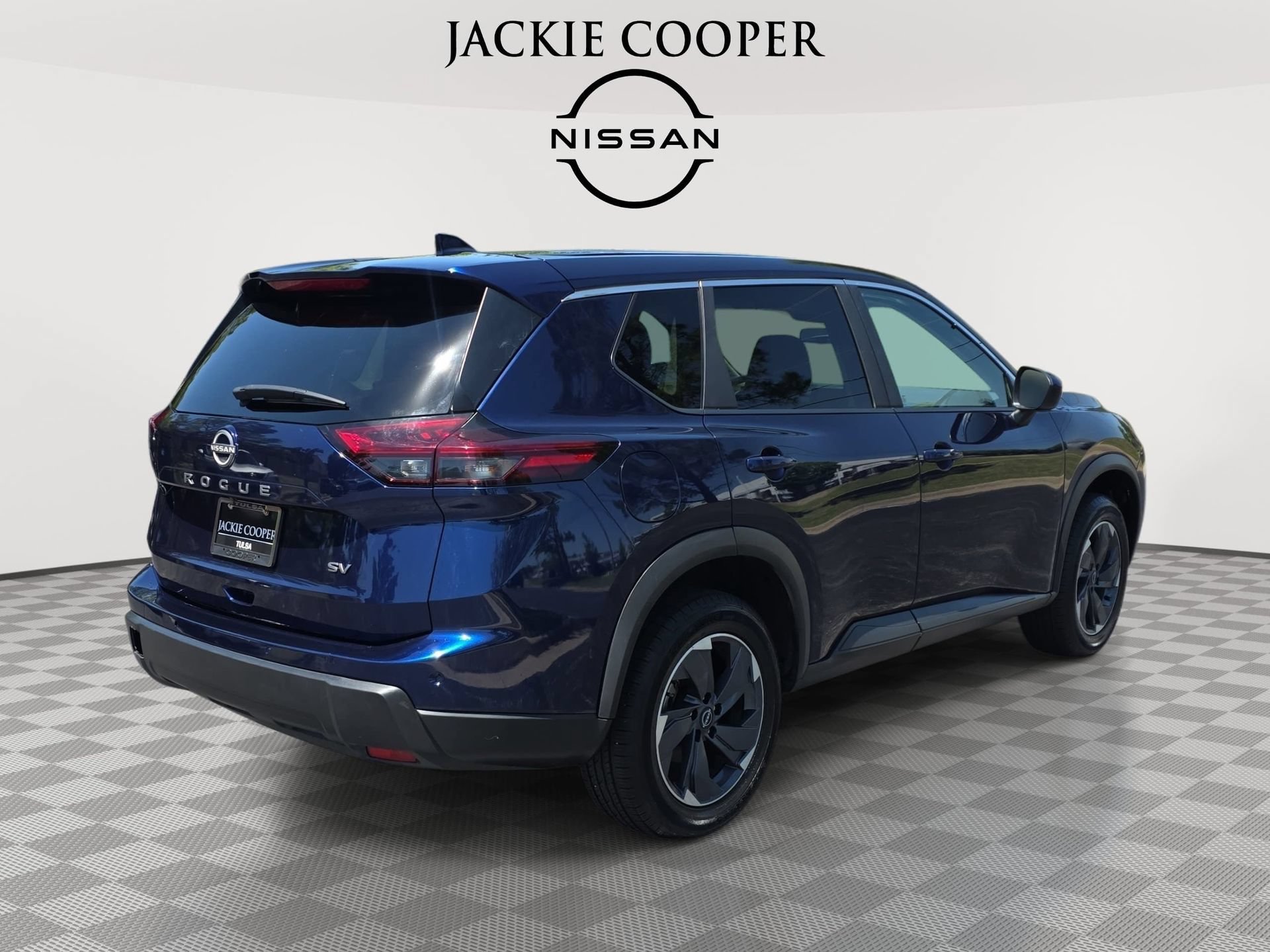 Used 2025 Nissan Rogue SV FWD image 5