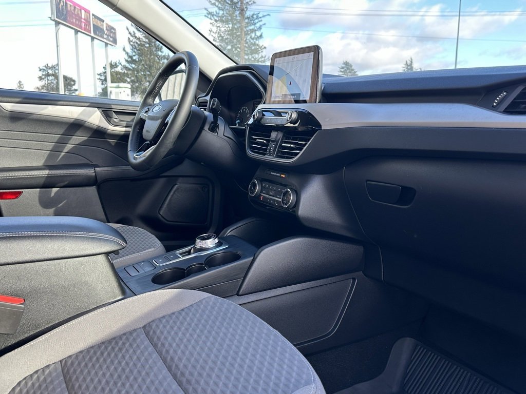 Used 2022 Ford Escape SE w/ Convenience Package image 21