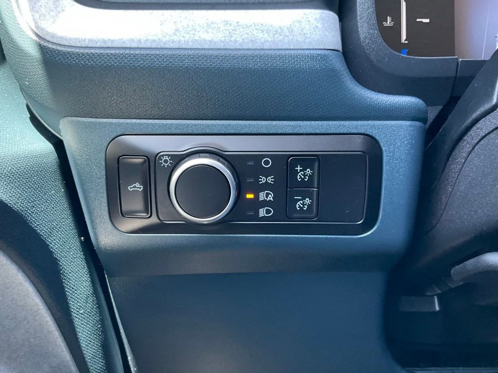 Used 2025 Ford Maverick XLT w/ XLT Luxury Package image 42