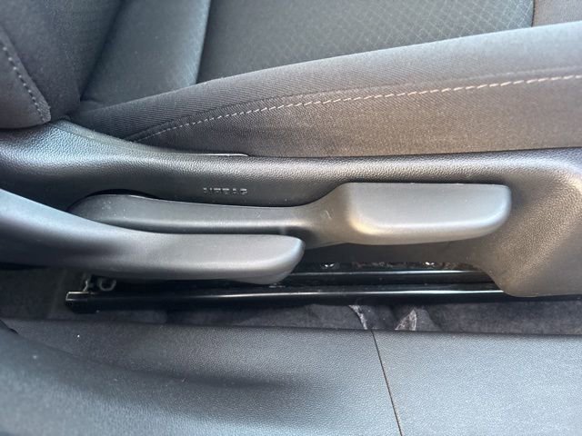 Used 2024 Chevrolet Malibu LT image 12