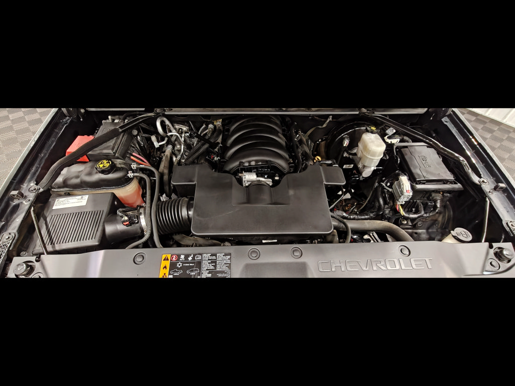 Used 2019 Chevrolet Tahoe LT w/ Luxury Package AWD/4WD image 57