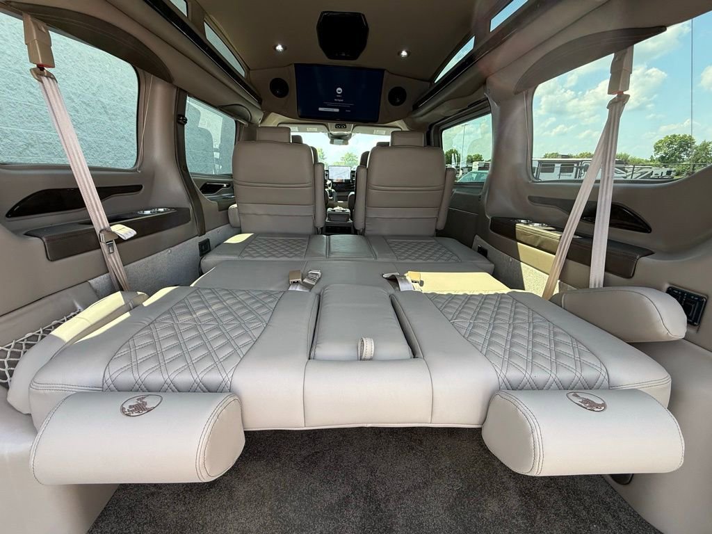 New 2025 Ford Transit 150 Low Roof AWD image 7