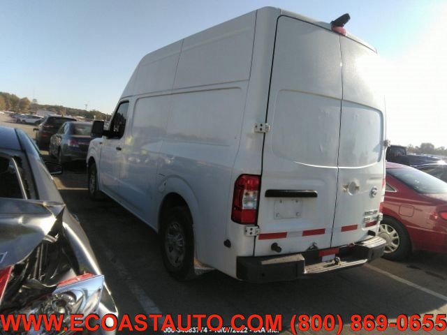Used 2014 Nissan NV 2500 SV image 4