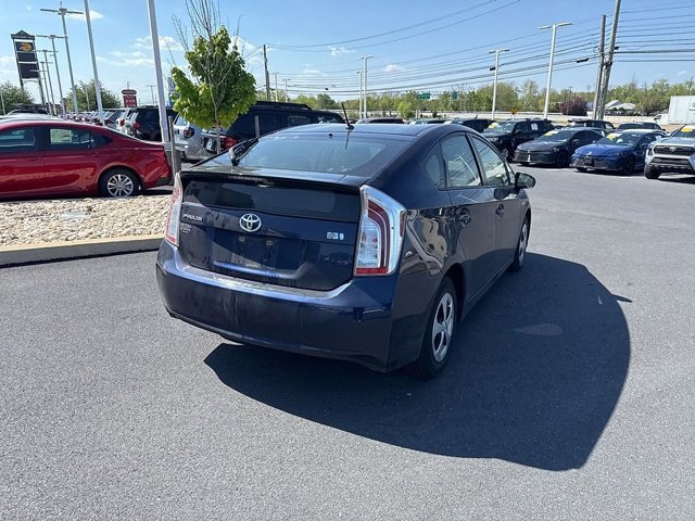 Used 2013 Toyota Prius Two FWD image 7