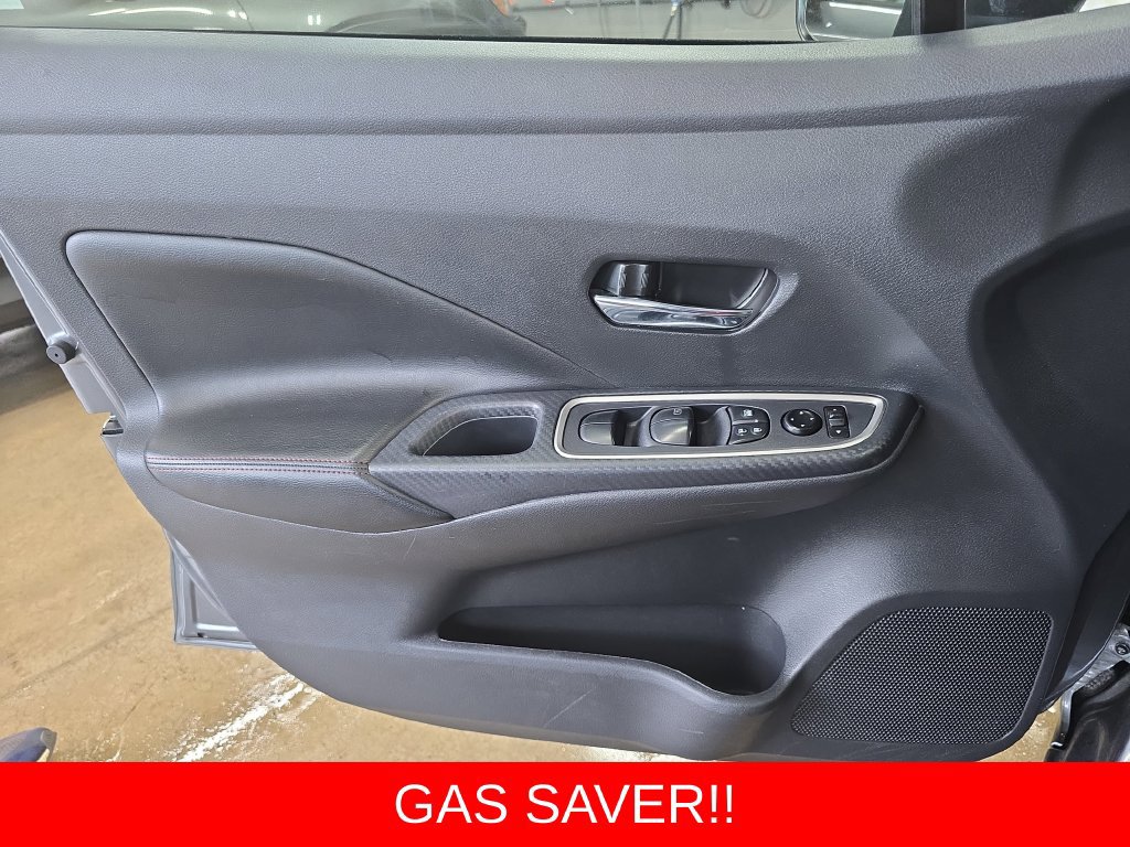 Used 2025 Nissan Versa SR w/ Trunk Package FWD image 27