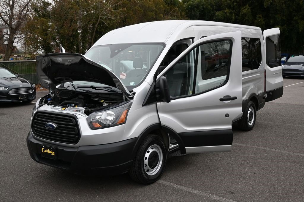 Used 2019 Ford Transit 350 XL image 38
