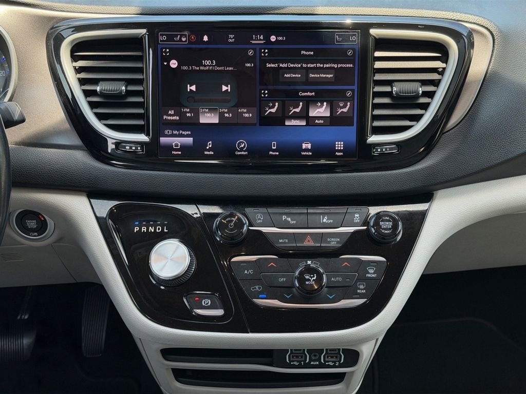 Used 2021 Chrysler Pacifica Touring-L FWD image 20