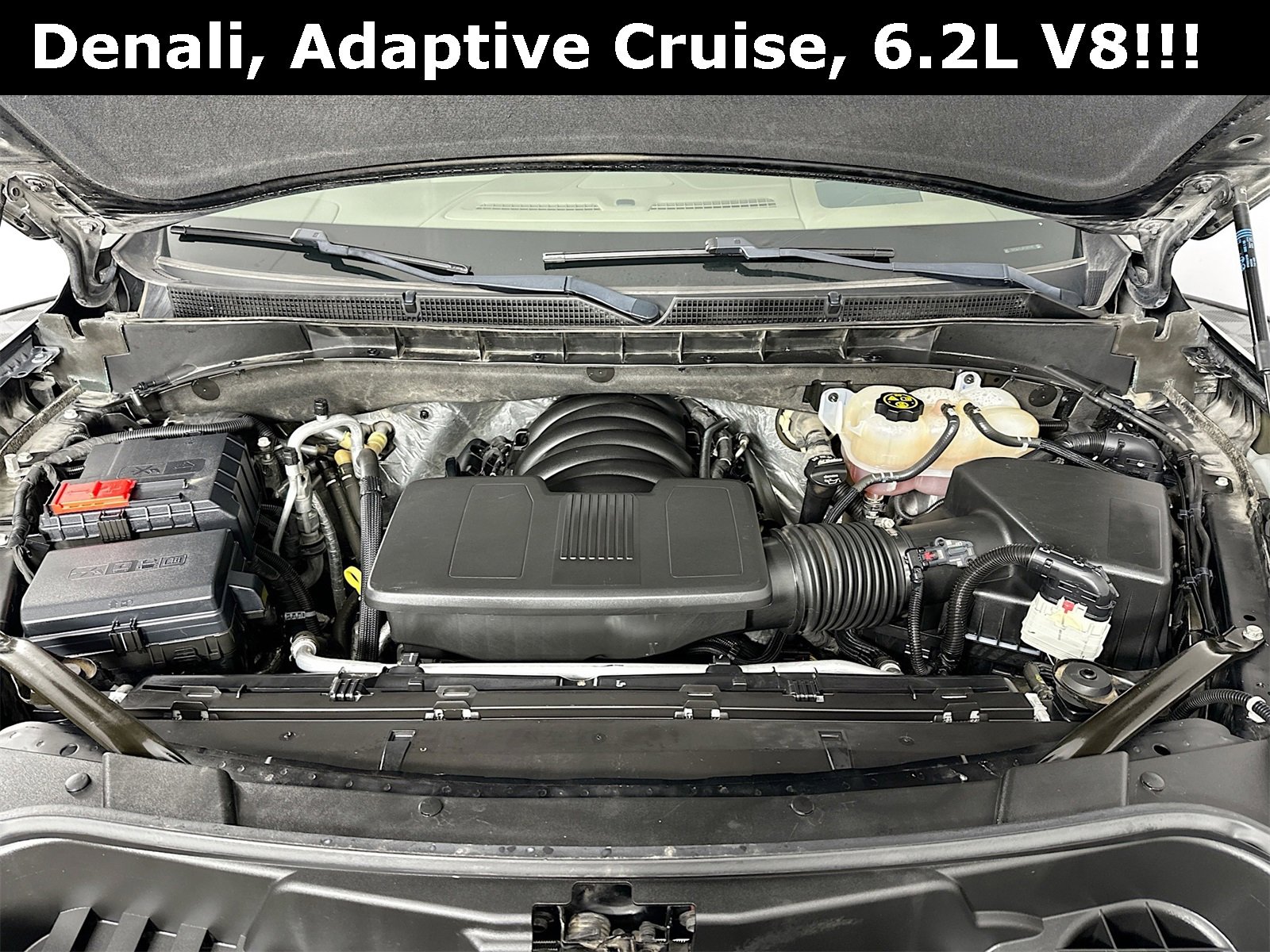 Used 2023 GMC Yukon XL Denali image 33