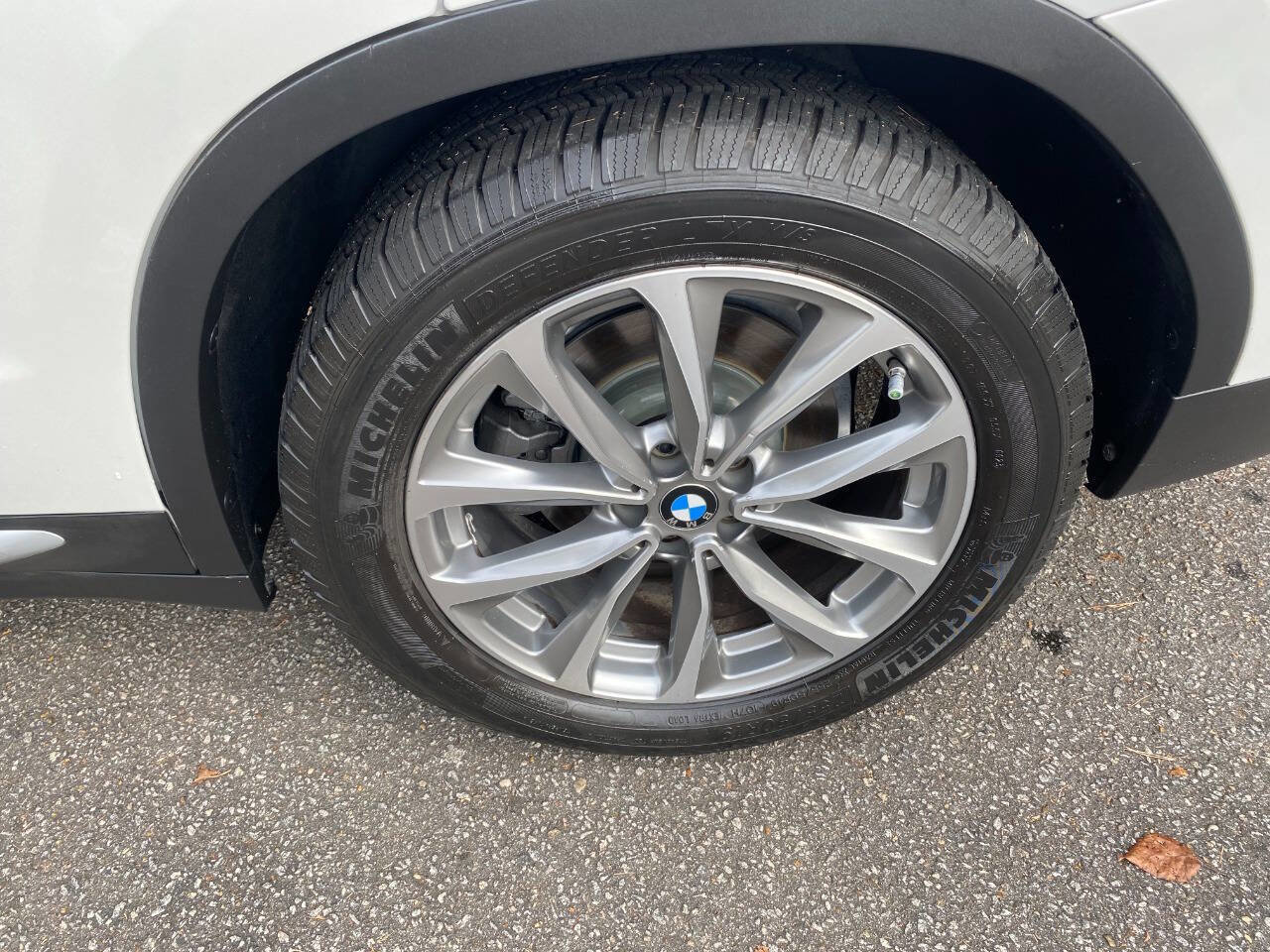 Used 2019 BMW X3 sDrive30i w/ Premium Package image 10