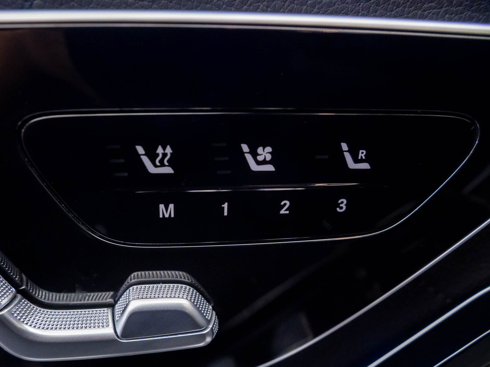 Used 2023 Mercedes-Benz S 580 4MATIC Sedan image 23