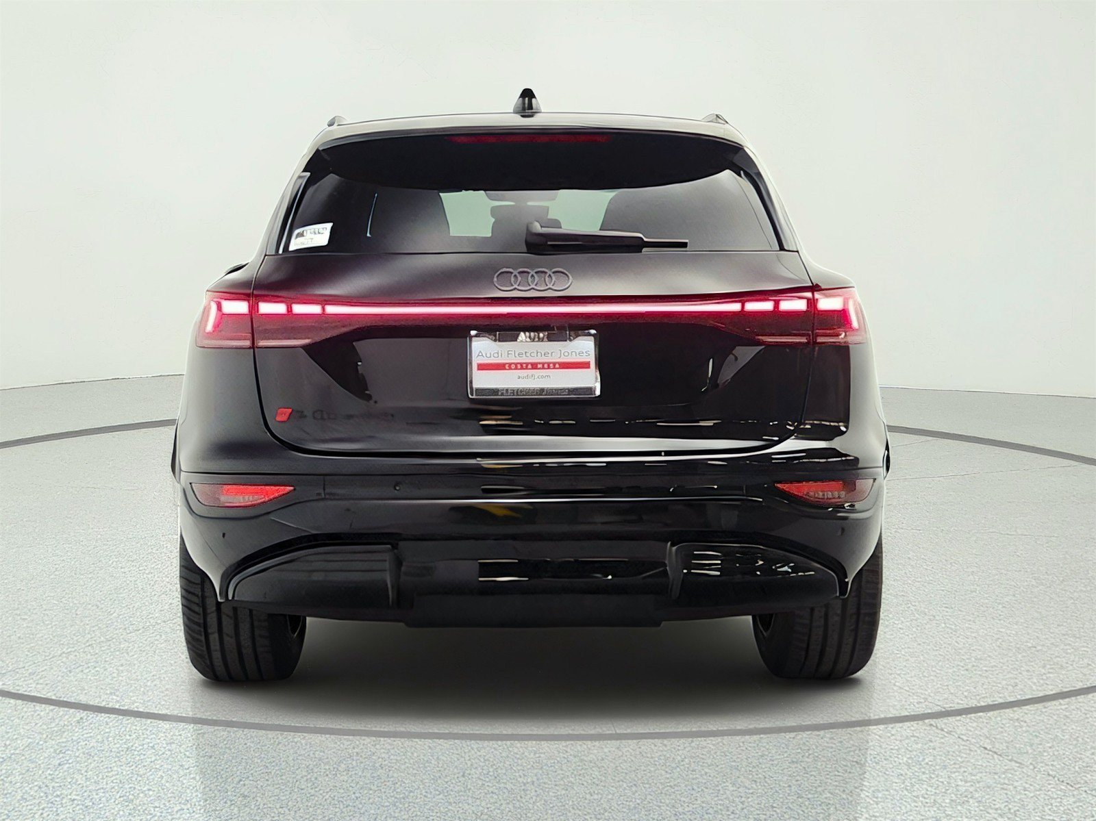 New 2027 Audi SQ6 e-tron Premium Plus AWD/4WD image 6
