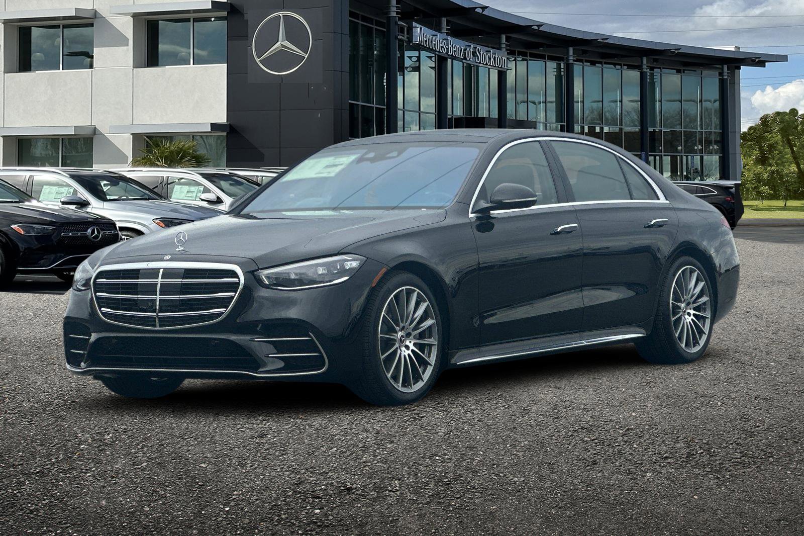 New 2025 Mercedes-Benz S 580 4MATIC Sedan image 8