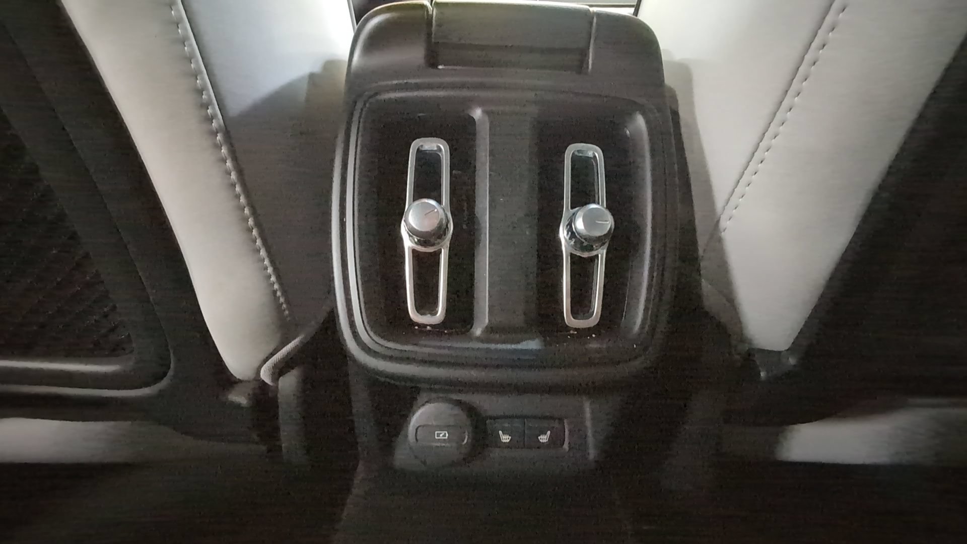 Certified 2024 Polestar Polestar 2 AWD/4WD image 18
