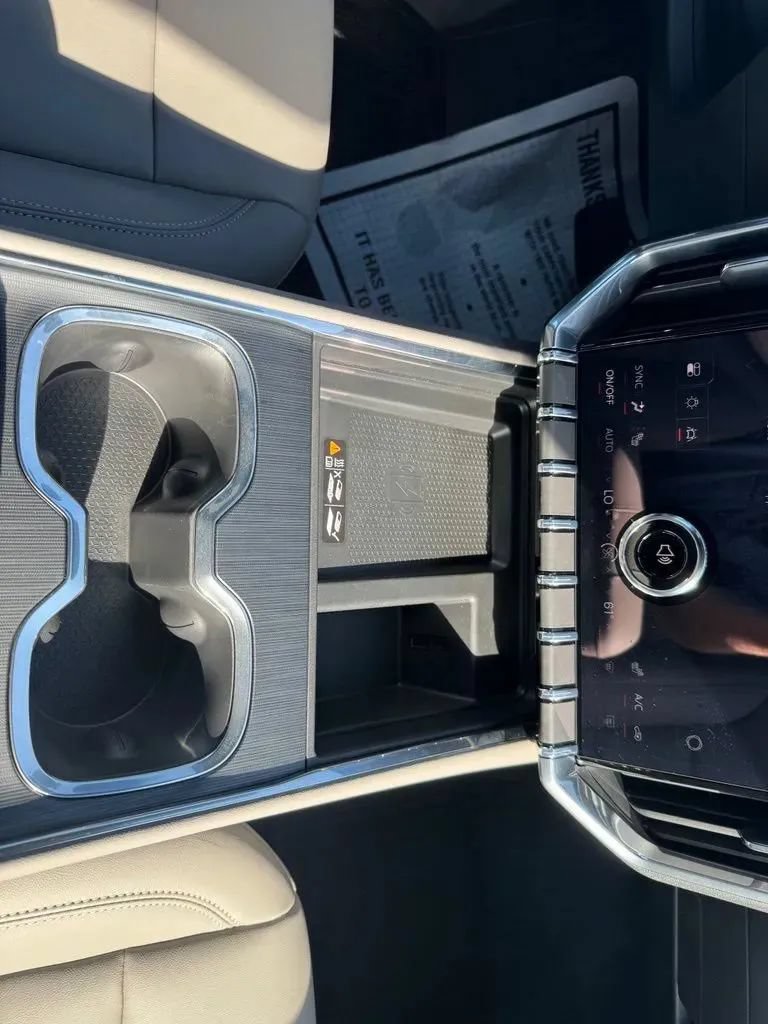 New 2027 GMC Acadia Elevation w/ Elevation Premium Package FWD image 26