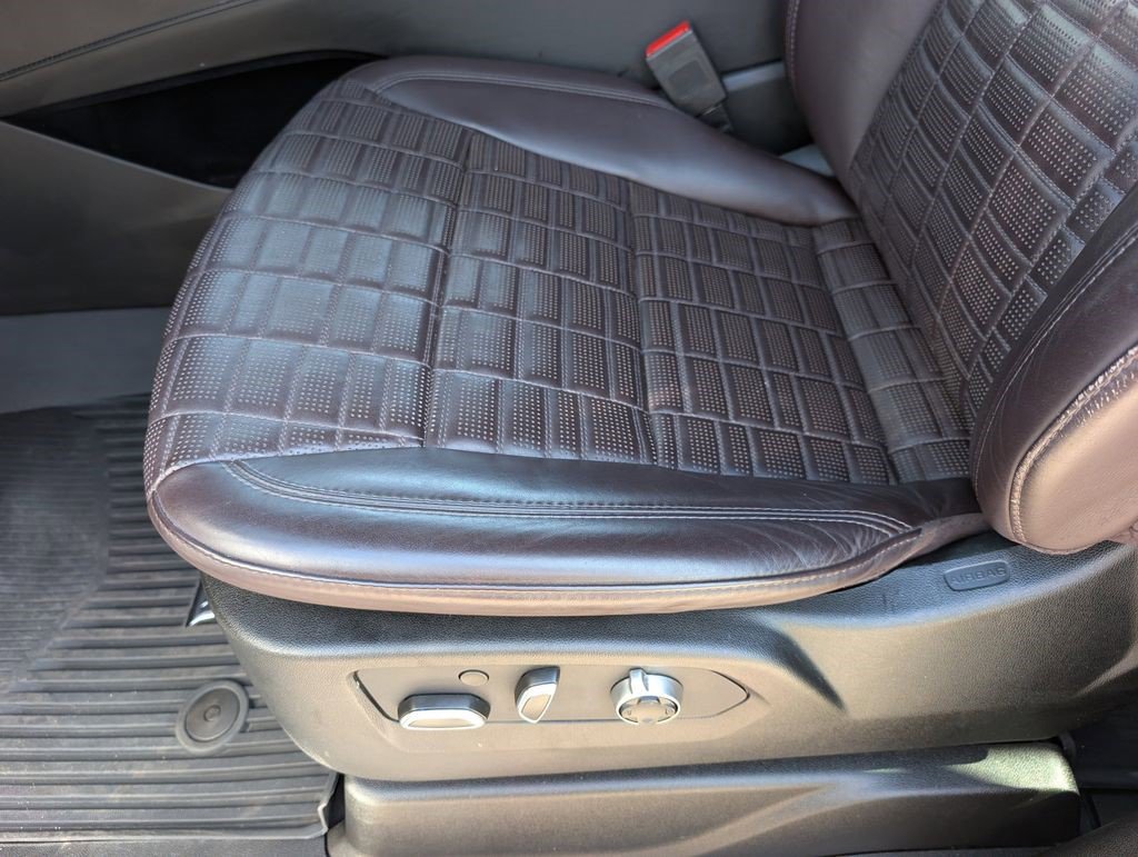 Certified 2023 Cadillac Escalade ESV V w/ LPO, Floor Liner Package AWD/4WD image 13
