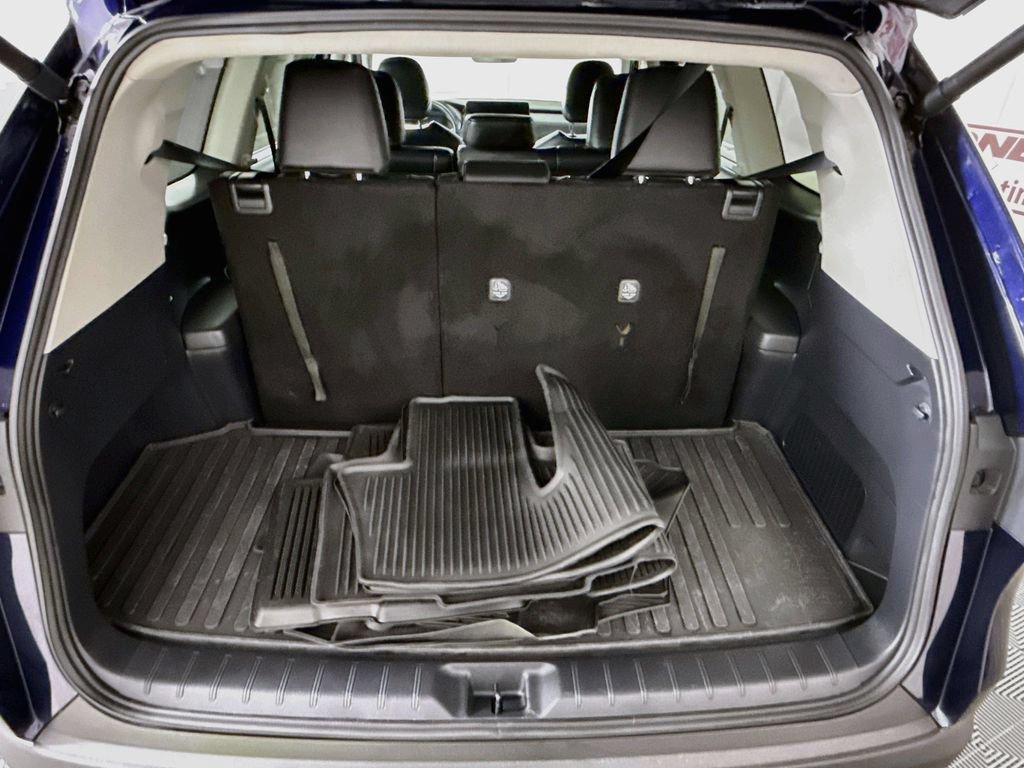 Certified 2025 Toyota Grand Highlander AWD Hybrid image 30