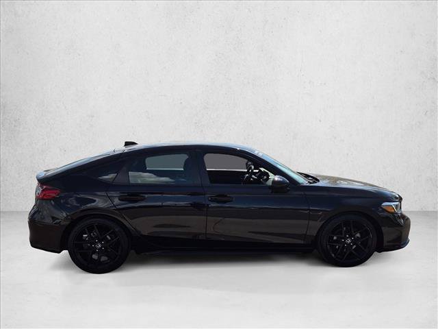 Used 2025 Honda Civic Sport image 4