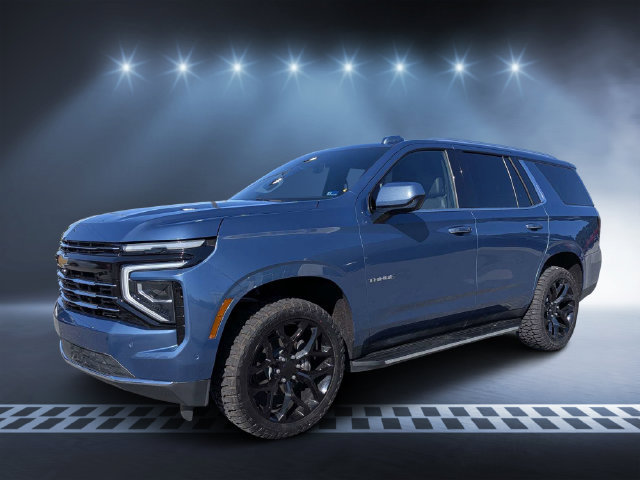 Used 2025 Chevrolet Tahoe LT AWD/4WD image 7