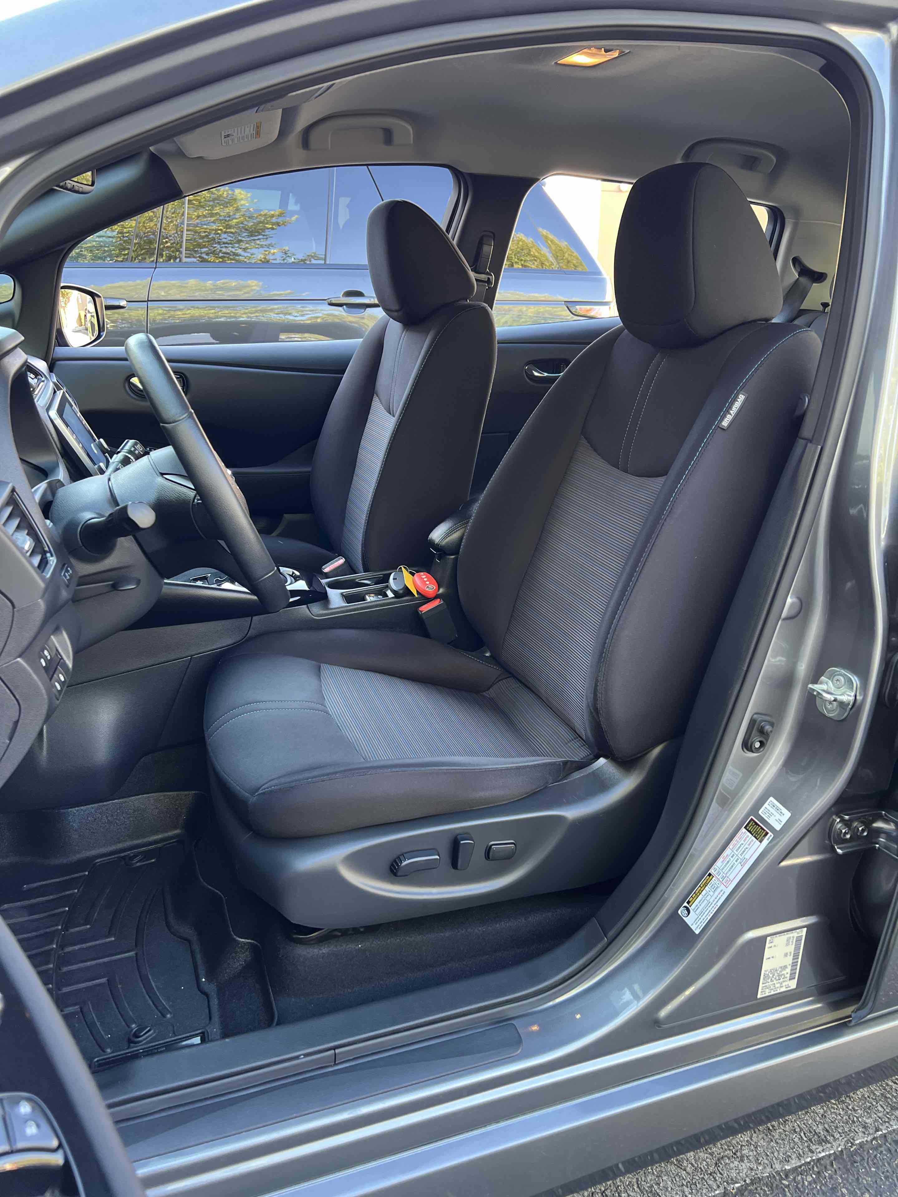 Used 2022 Nissan Leaf SV Plus w/ Protection Package FWD image 27