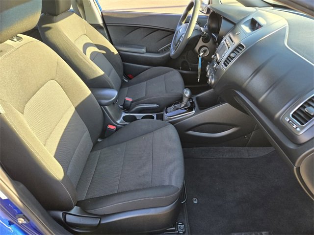 Used 2018 Kia Forte LX w/ LX Rear Camera Package image 15