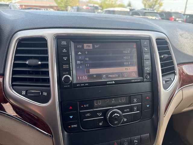 Used 2011 Jeep Grand Cherokee Limited AWD/4WD image 21