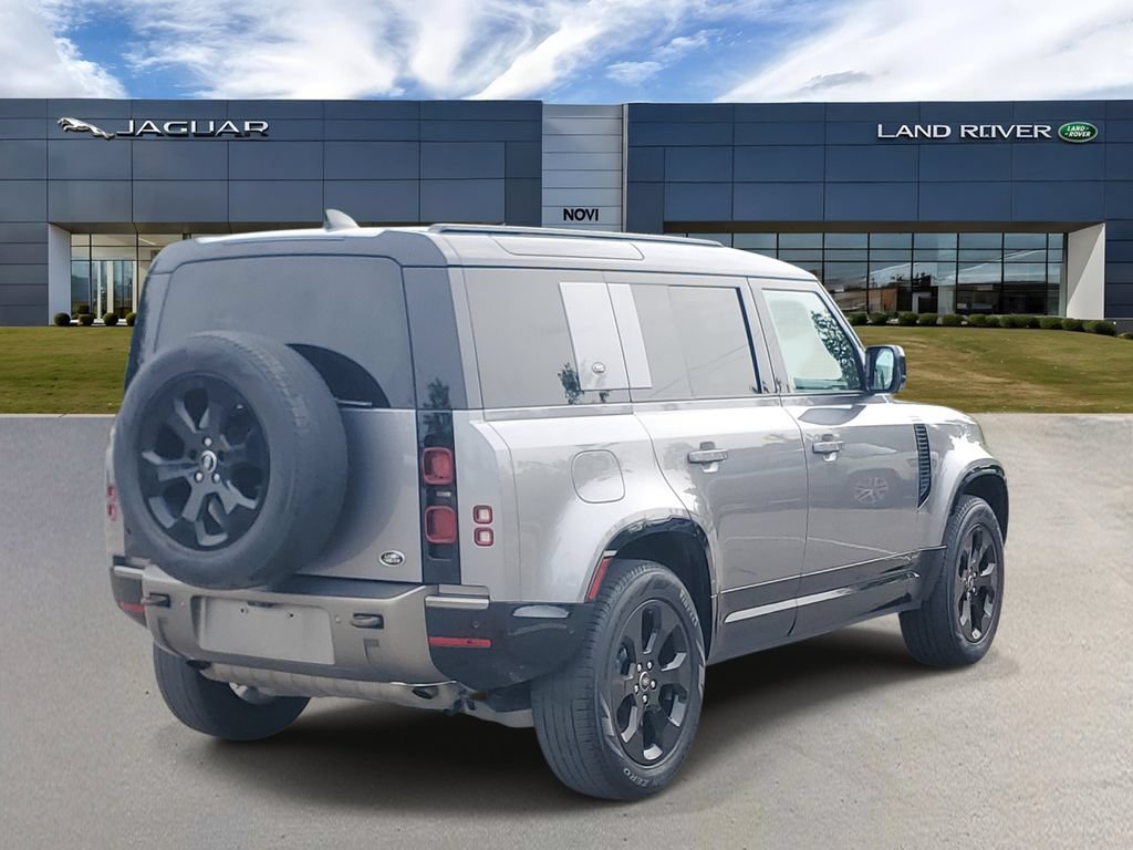 Used 2022 Land Rover Defender 110 X-Dynamic SE AWD/4WD image 3