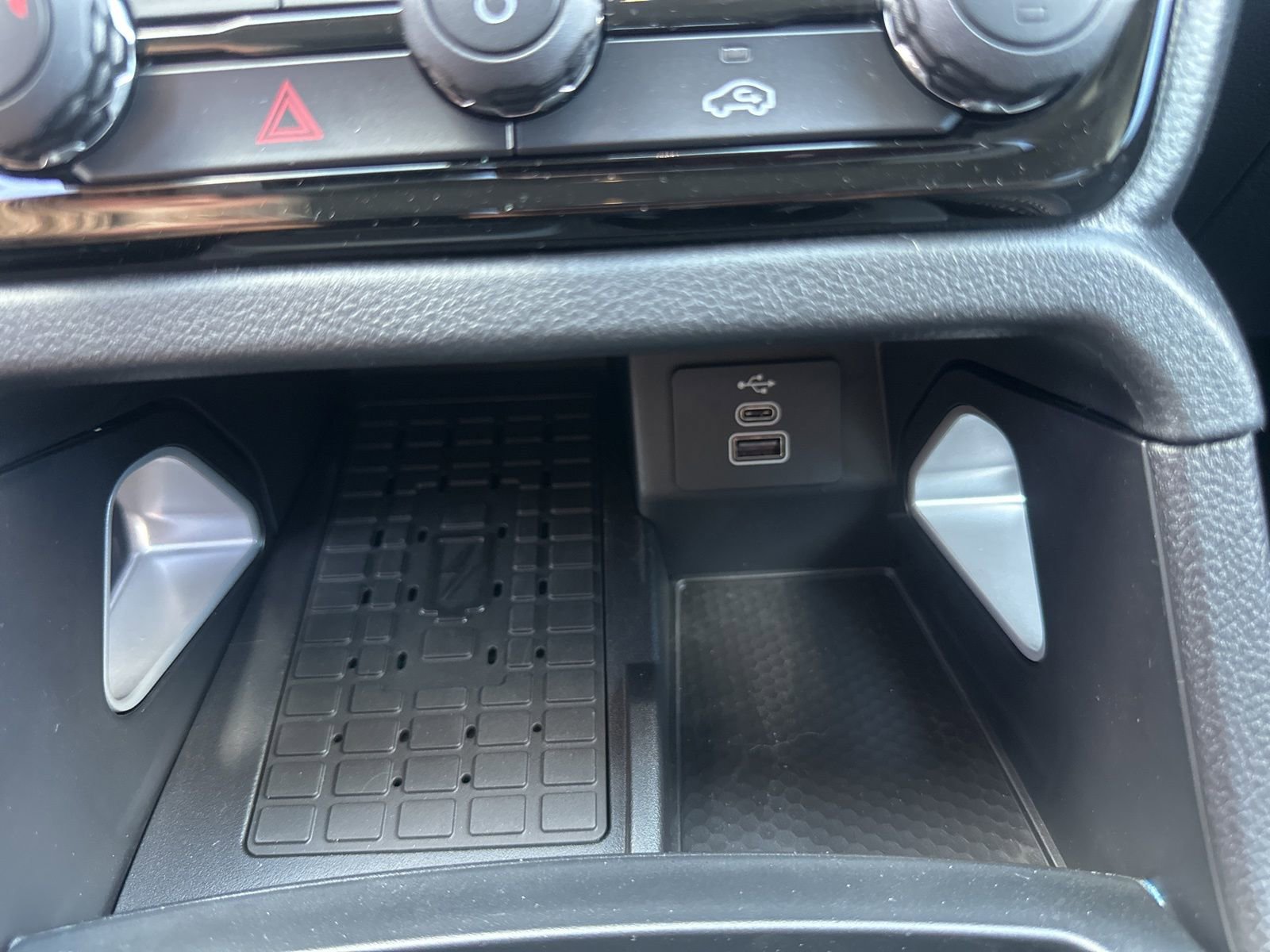 New 2025 Ford Ranger Lariat w/ FX4 Off-Road Package image 17