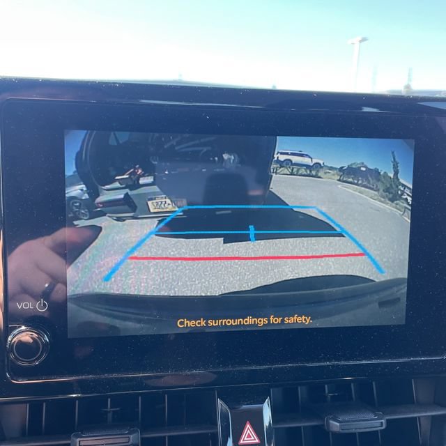 Used 2023 Toyota Corolla LE w/ Carpet Mat Package (TMS) FWD image 6