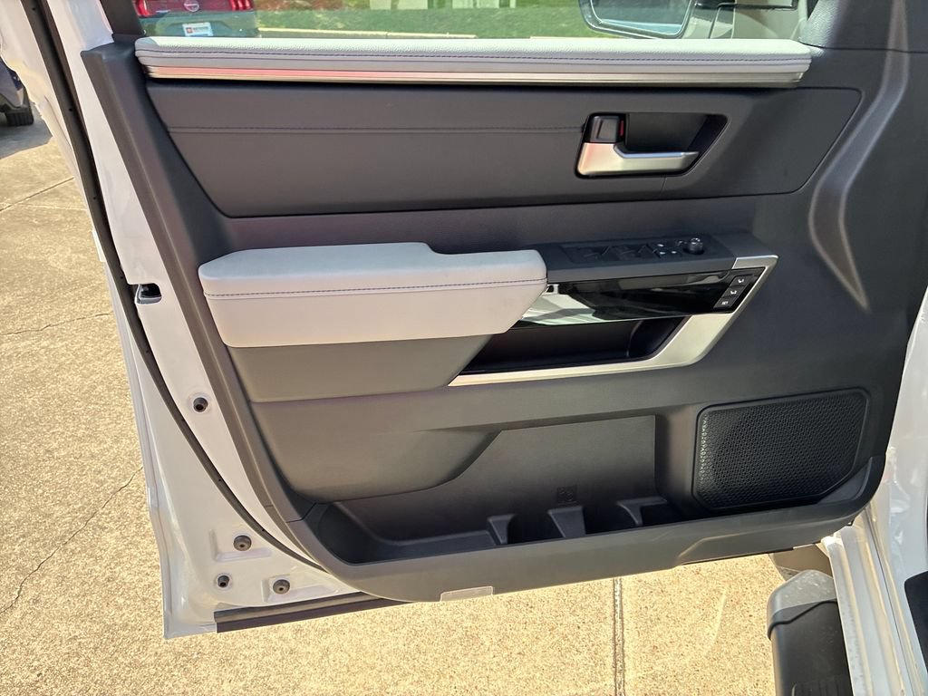 New 2026 Toyota Tundra Limited AWD/4WD image 12