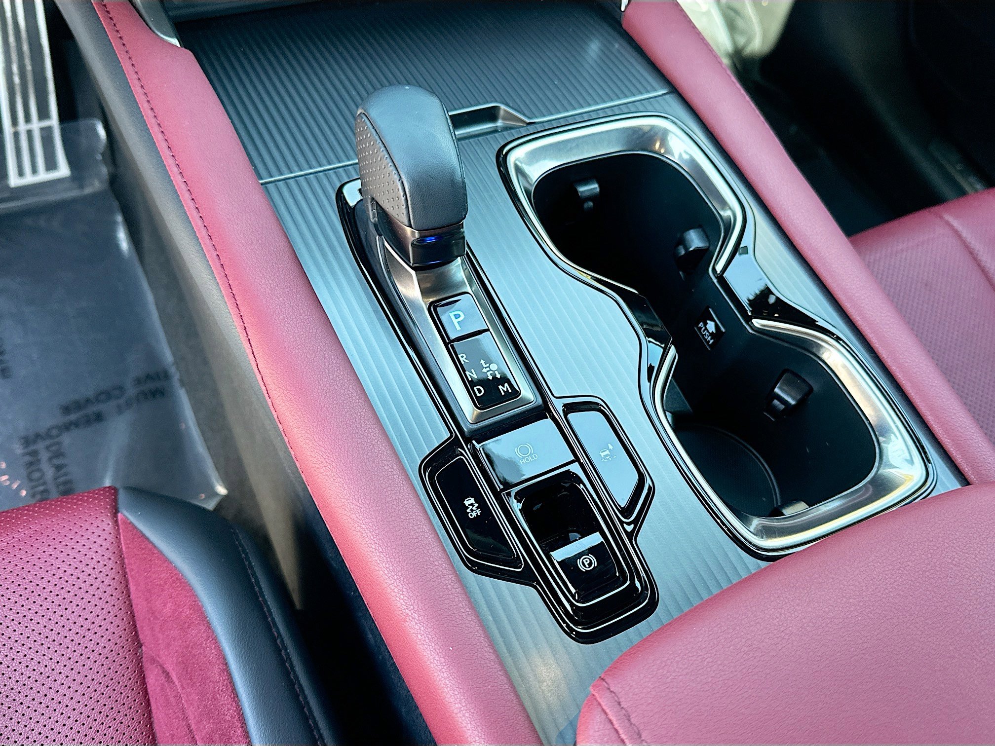 Used 2024 Lexus RX 500h F Sport image 17