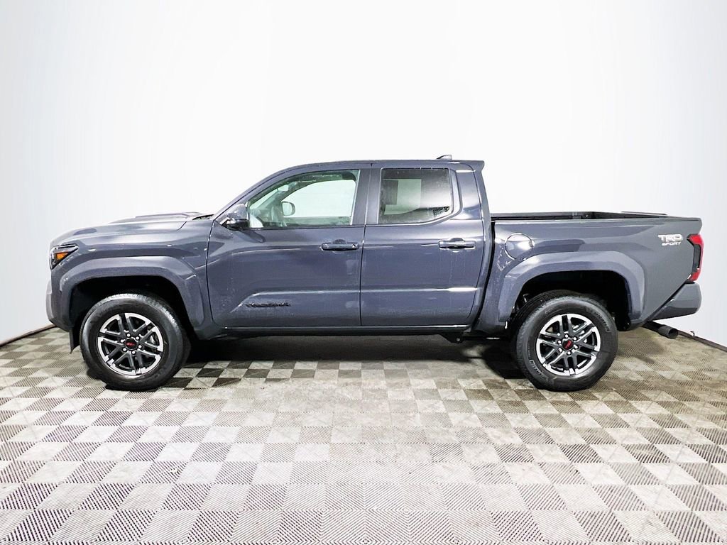 Certified 2025 Toyota Tacoma TRD Sport AWD/4WD image 5
