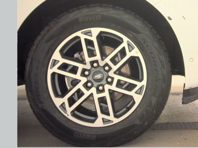 Used 2025 Ford Expedition Active AWD/4WD image 21