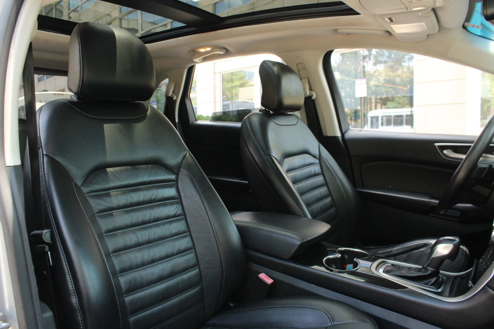 Used 2015 Ford Edge SEL w/ Equipment Group 201A AWD/4WD image 24