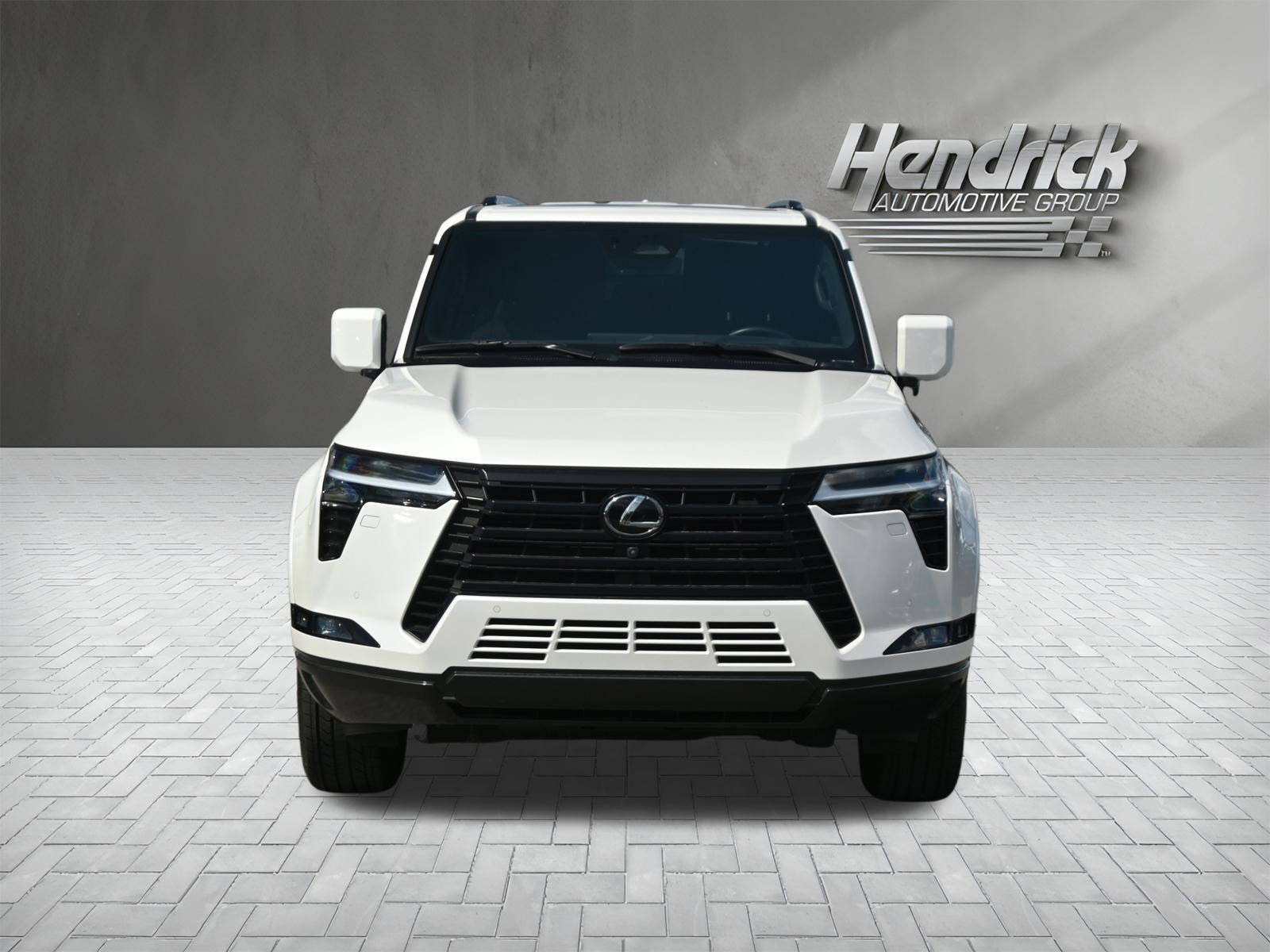 Used 2024 Lexus GX 550 w/ Cold Area Package AWD/4WD image 3