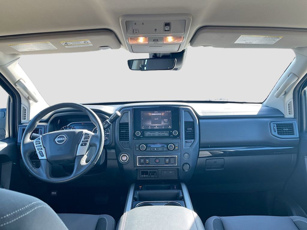 Used 2024 Nissan Titan SV w/ SV Convenience Package image 21