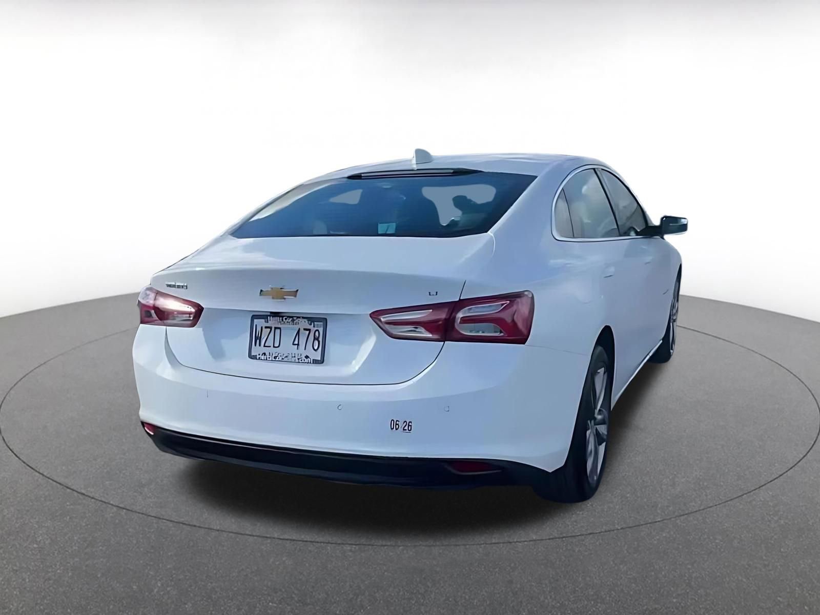 Used 2024 Chevrolet Malibu LT image 9