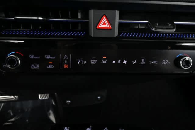 Used 2024 Kia EV6 GT-Line w/ GT-Line White Seat Package image 25