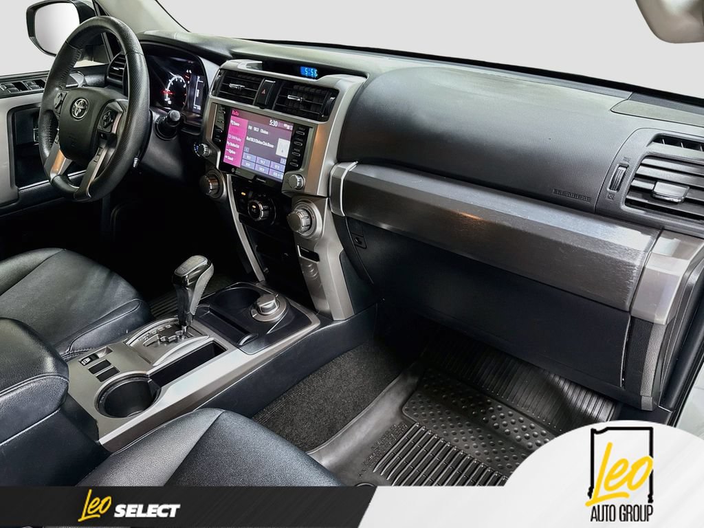 Used 2022 Toyota 4Runner TRD Sport w/ Technology Package AWD/4WD image 30