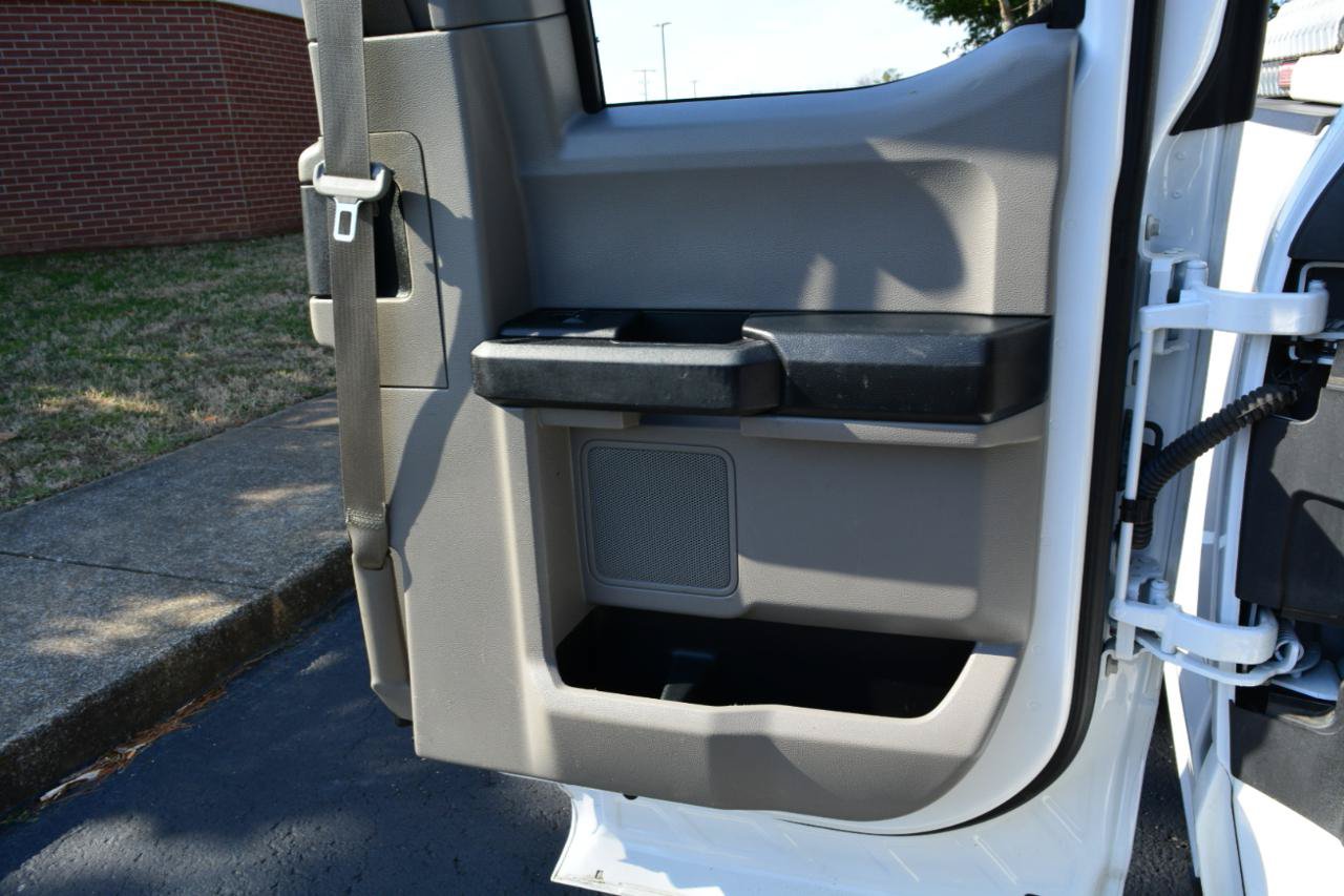 Used 2017 Ford F250 XL w/ Power Equipment Group RWD image 15