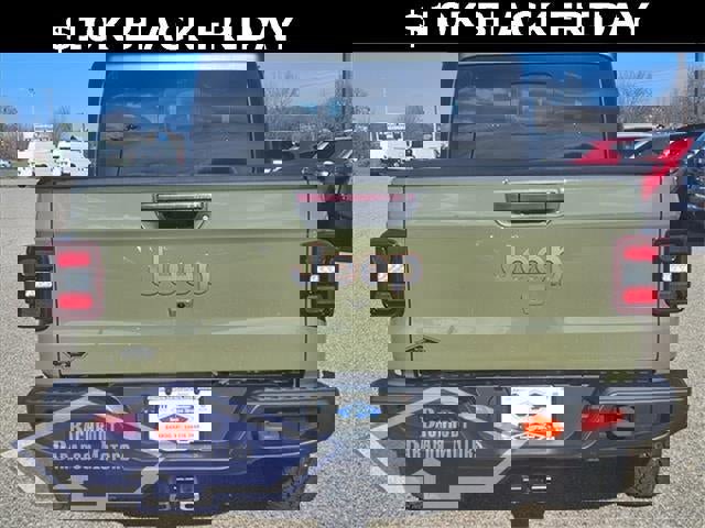 New 2026 Jeep Gladiator Mojave w/ Safety Group image 35