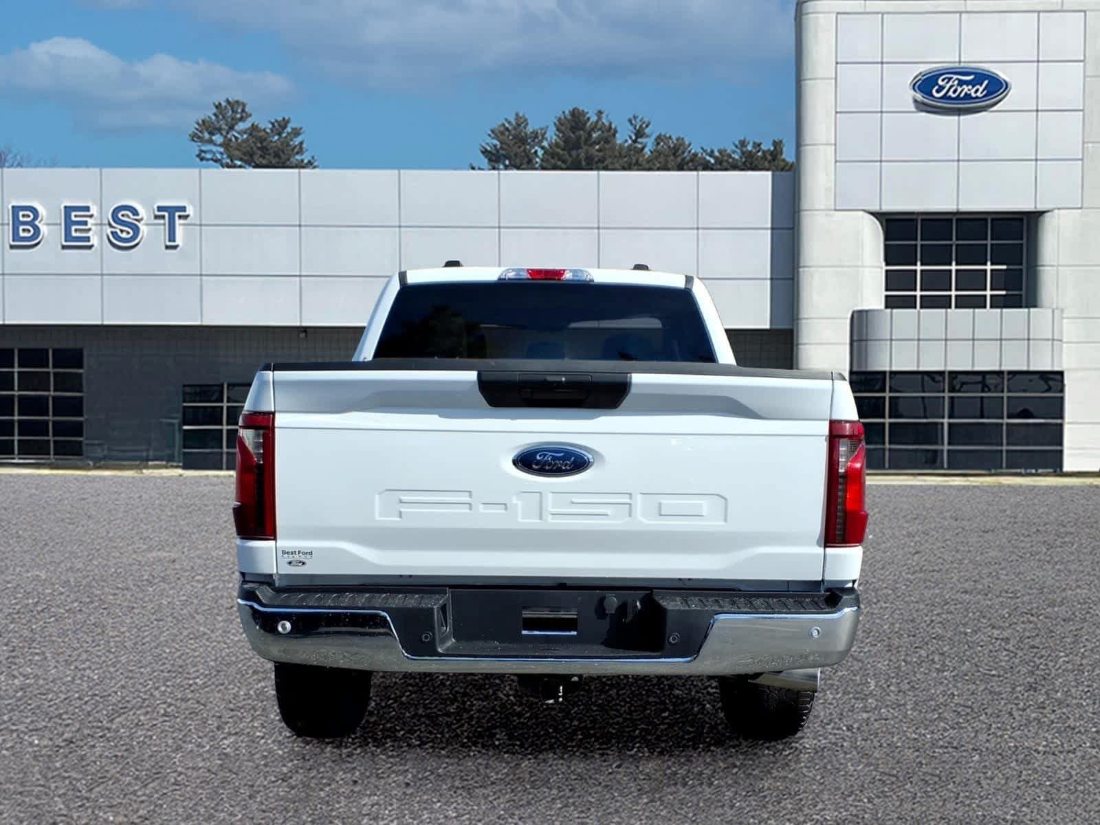 Used 2025 Ford F150 XLT w/ Equipment Group 301A Standard AWD/4WD image 5