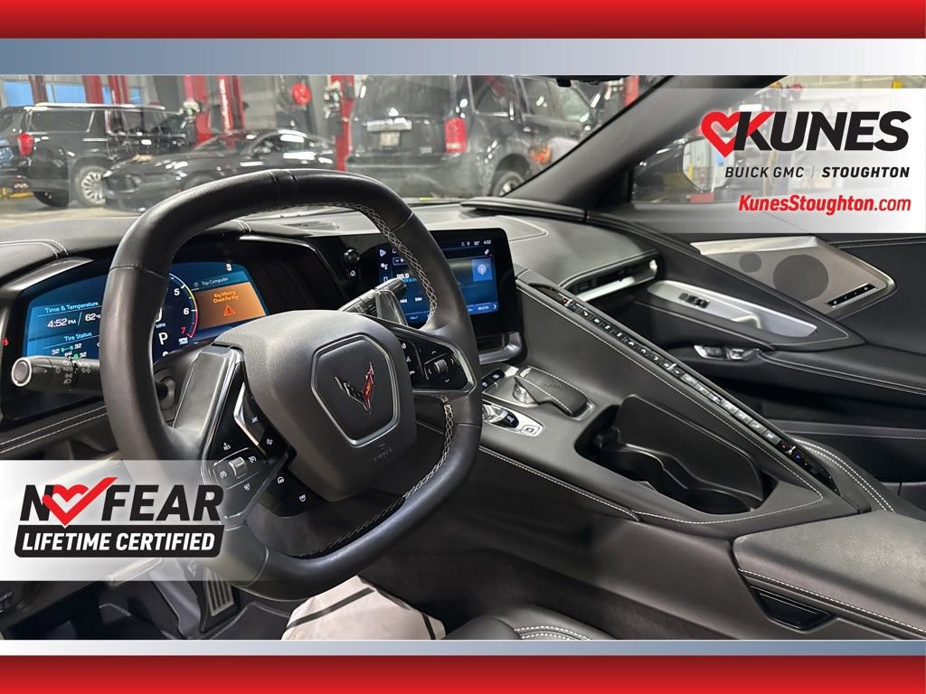 Used 2024 Chevrolet Corvette Stingray w/ Z51 Performance Package image 28