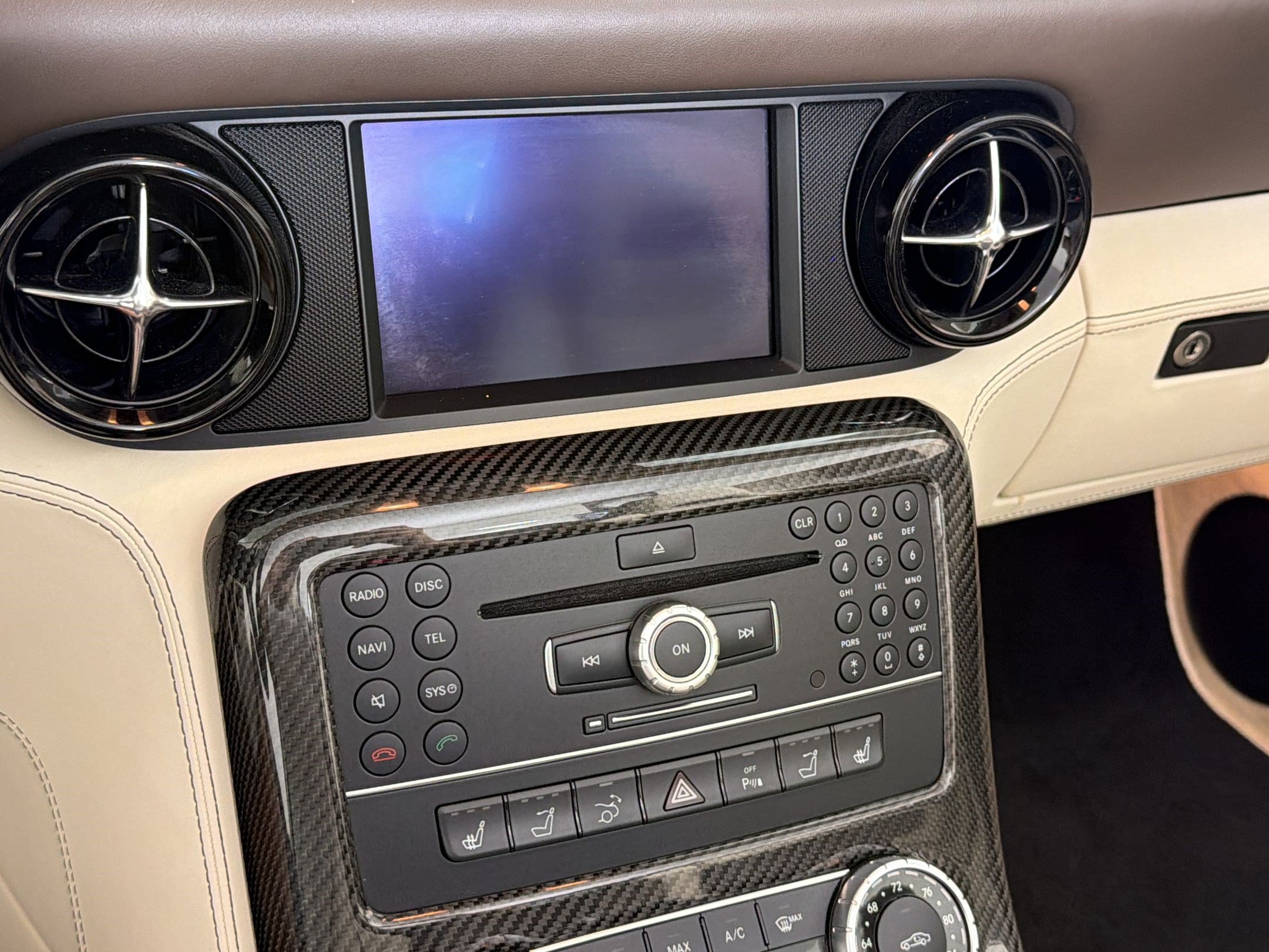 Used 2013 Mercedes-Benz SLS AMG GT Roadster image 17