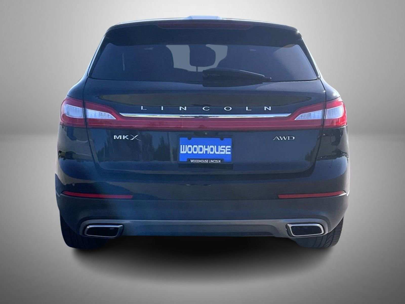 Used 2016 Lincoln MKX Reserve w/ Technology Package AWD/4WD image 6